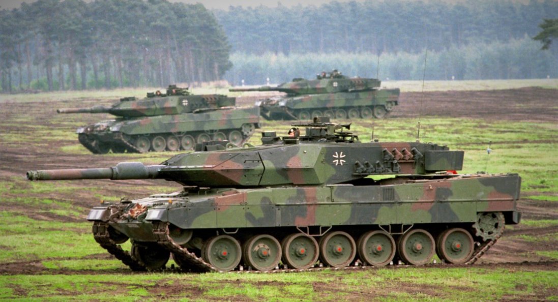 Чому Німеччина не поспішає надавати Україні танки