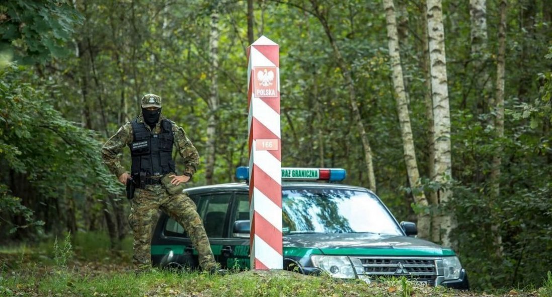 У Польщі планують закрити всі пункти пропуску на кордоні з Білоруссю