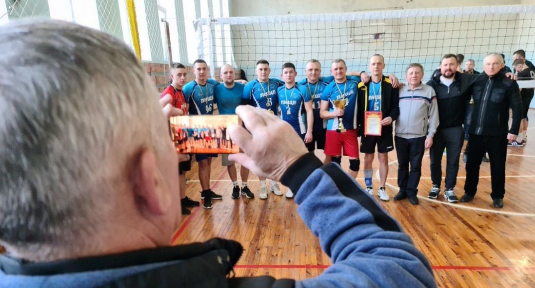 У щорічному волейбольному турнірі пам’яті Валерія Шиманського перемогли ДСНСники
