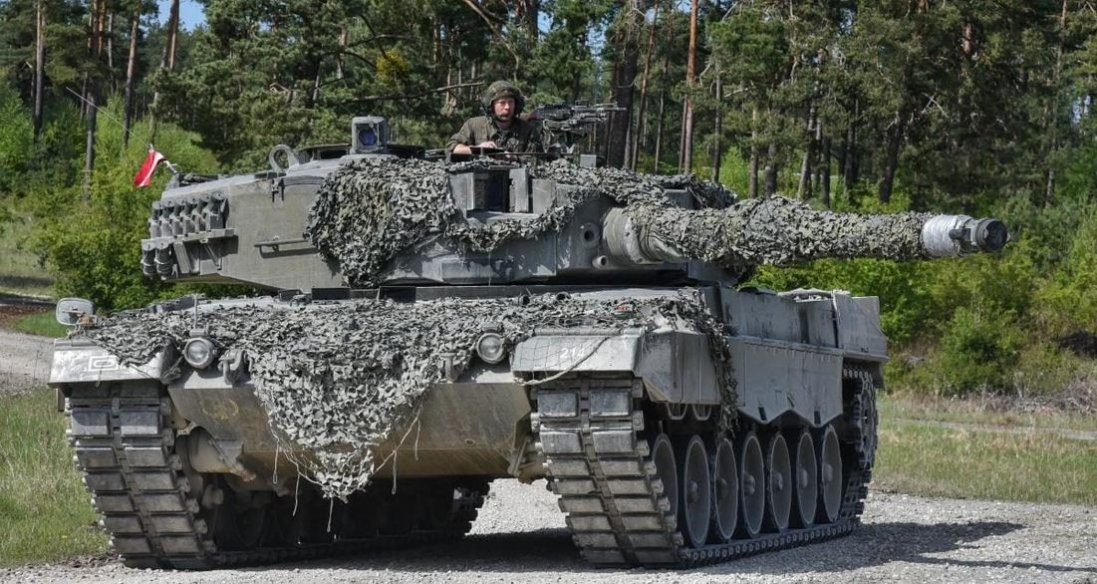 Україна отримала перші танки Leopard від Польщі