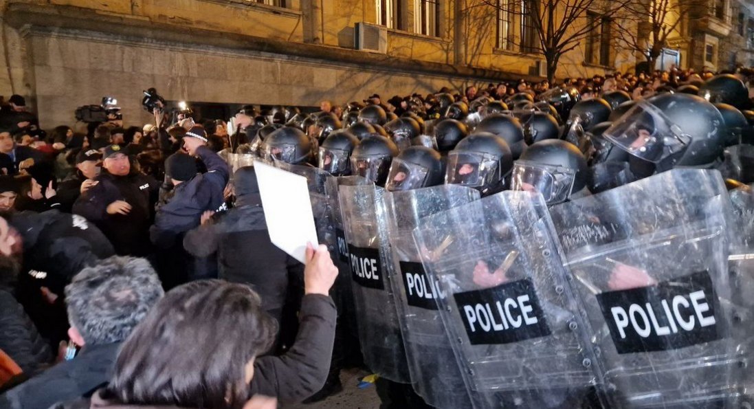 У Грузії тривають протести