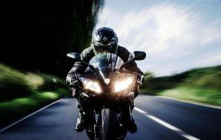 Мотоцикліст на дорозі – 8 правил щасливого автомобіліста