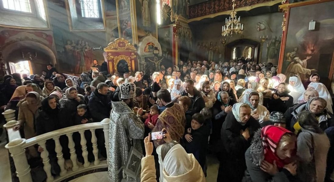 УПЦ МП досі проводить богослужіння в Києво-Печерській лаврі