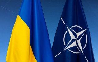 Країнам НАТО запропонували щорічно виділяти фінансування Україні