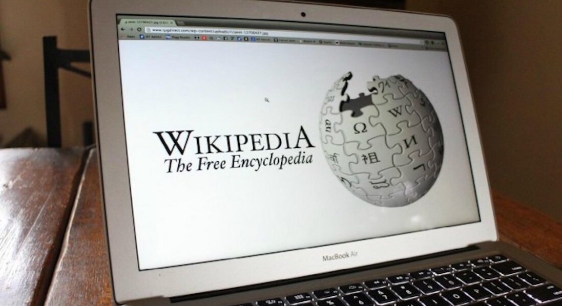 На росії суд оштрафував Вікіпедію за статтю про війну в Україні