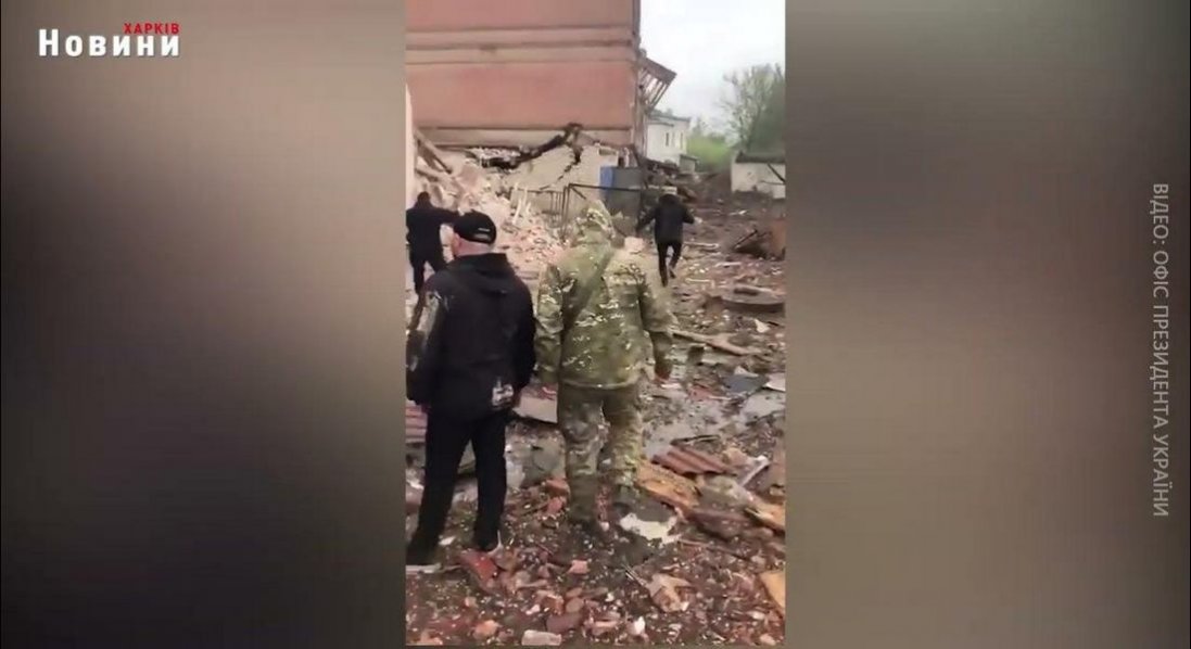 У Куп'янську окупанти влучили у будівлю музею: є загибла та 10 поранених