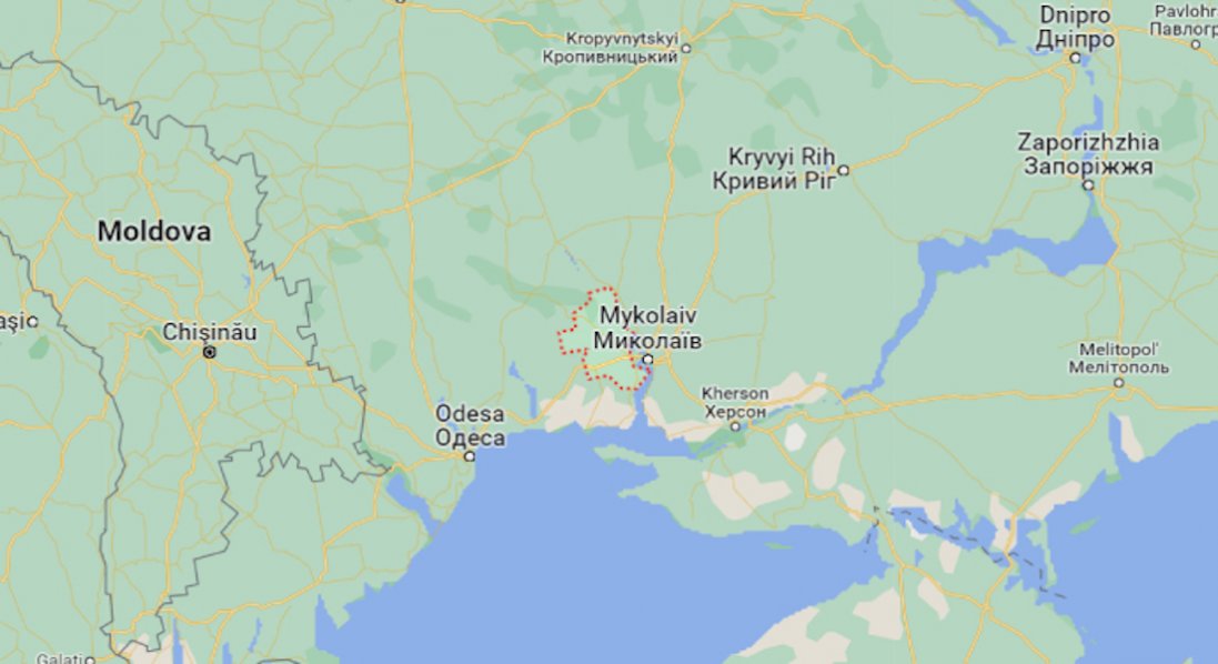 Миколаївський район росіяни обстріляли 5 ракетами Х-22: пошкоджена будівля підприємства