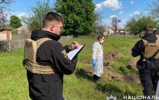 На Донеччині виявили нові поховання цивільних та військових