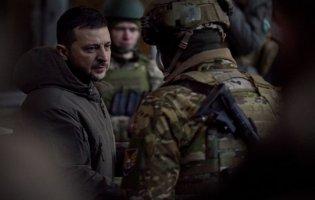 Україні треба почекати з контрнаступом, - Зеленський