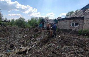 Авіабомба окупантів на Донеччині зірвалася із літака та впала на житлові будинки