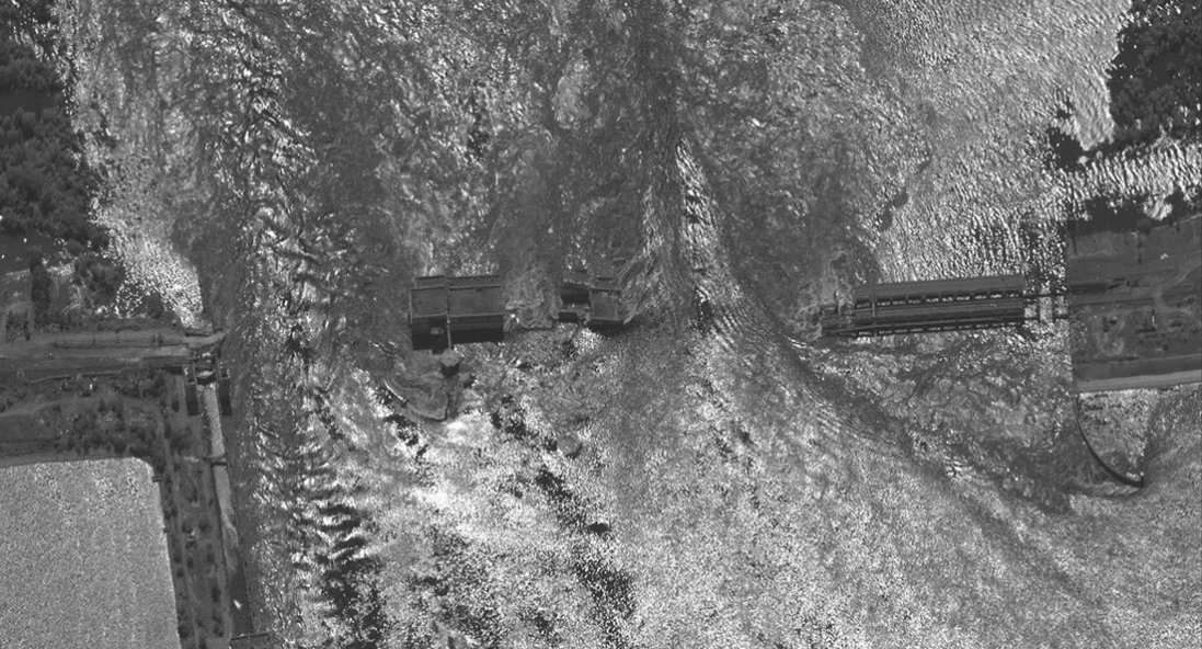 Руйнування Каховської ГЕС: показали супутникові фото