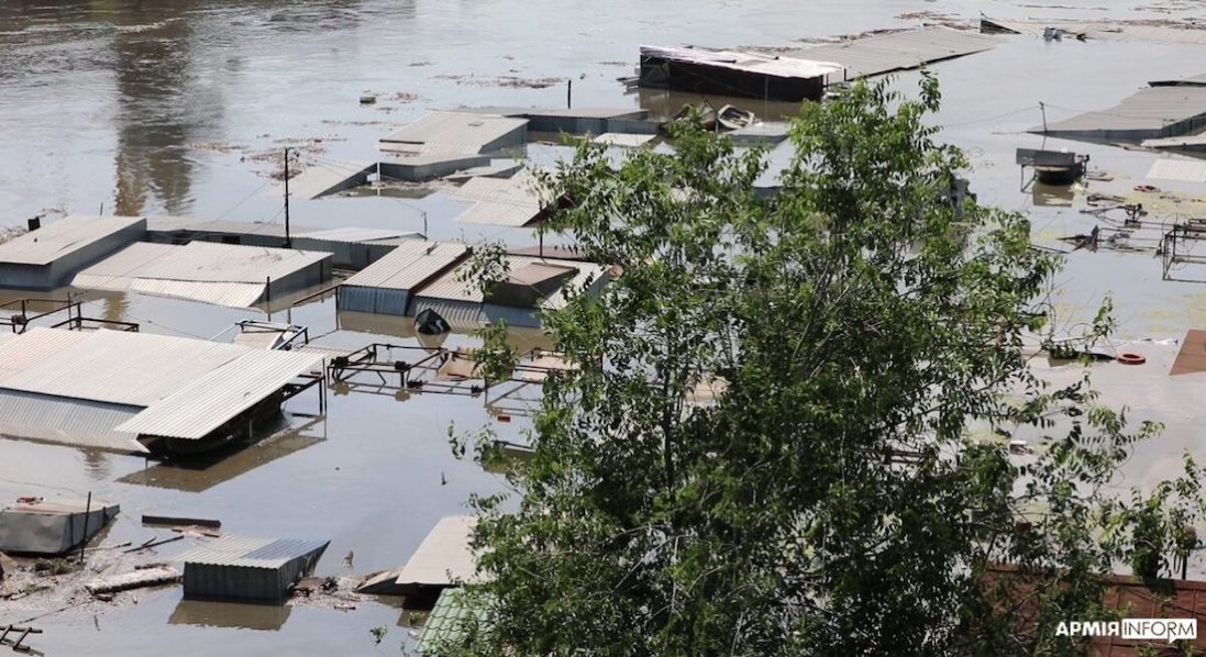 На Херсонщині площа затоплених територій зменшилася вдвічі