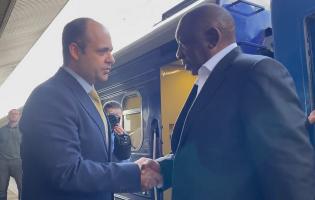 В Україну прибув президент Південно-Африканської Республіки