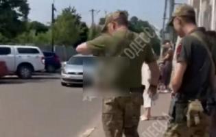 На Одещині працівник військкомату стріляв під час вручення повістки