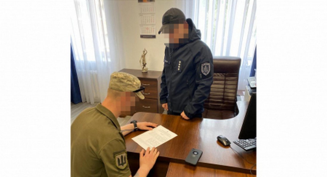 Незаконно виплачували премії: на Рівненщині посадовці військових частин отримали умовний термін