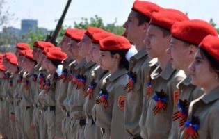 Українських підлітків окупанти вивозять до військових таборів: навіщо