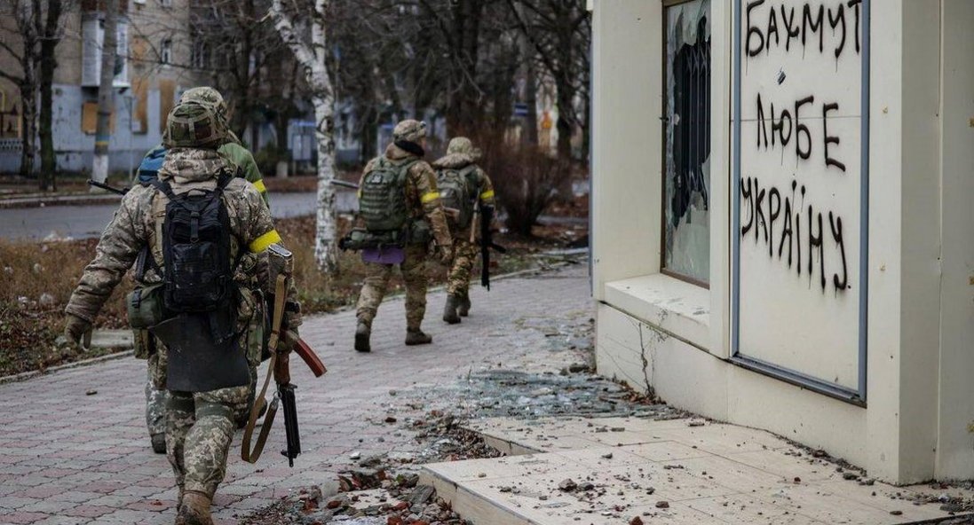 Біля Бахмута за минулий тиждень захисники звільнили 3 кв.км