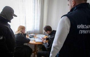 У Києві чиновниця готувала виступи Азарова для росТБ: що відомо