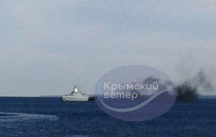 У Севастополі підірвався російський корабель