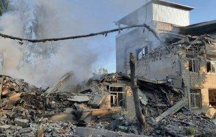 Скільки в Україні відновили зруйнованих шкіл та лікарень