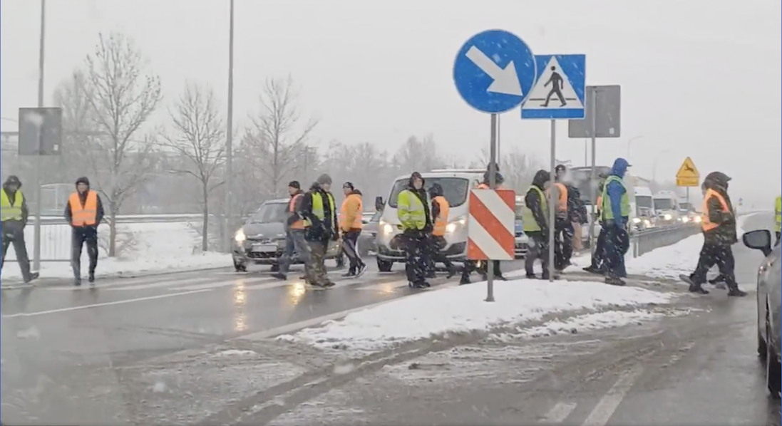 У двох містах Польщі українські водії перекривали дорогу