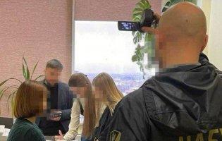 Хабарі в $35 тисяч: викрили суддів Київського апеляційного суду