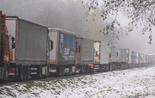 На пункті пропуску «Ягодин - Дорогуськ» розблокували рух вантажівок