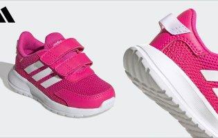 Які придбати кросівки adidas для дівчат?