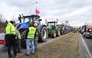 У Польщі фермери блокують п’ять пунктів пропуску