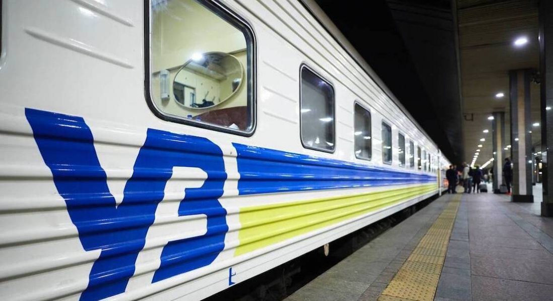 У Львові провідник потяга не впустив жінок у вагон, бо «першим має зайти чоловік»