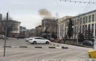 На росії дрон атакував будівлю фсб