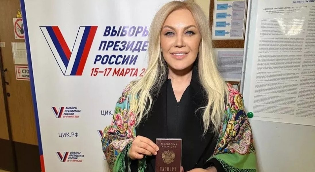 Повалій отримала паспорт рф і з'явилася на виборах