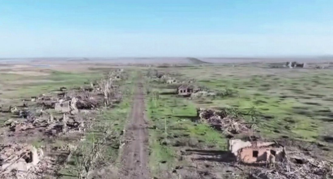 Як виглядає знищене росіянами село Роботине