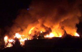 У Криму - пожежа біля аеродрому: лунали гучні вибухи