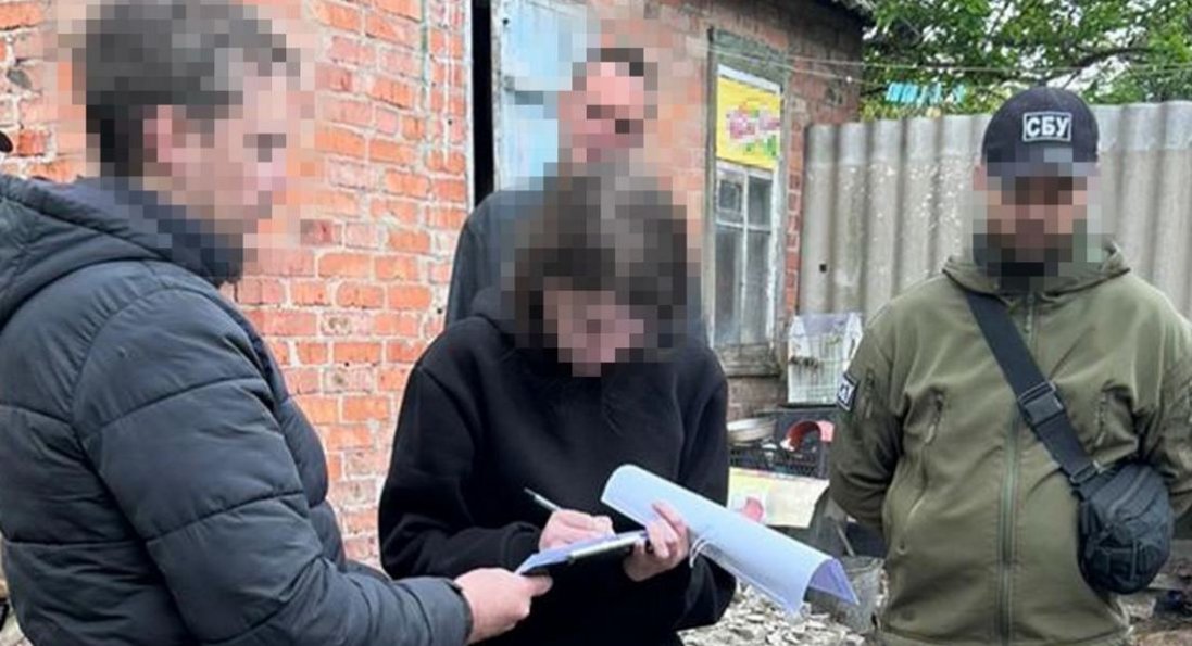 На Донеччині зрадниця шпигувала за понтонними переправами ЗСУ