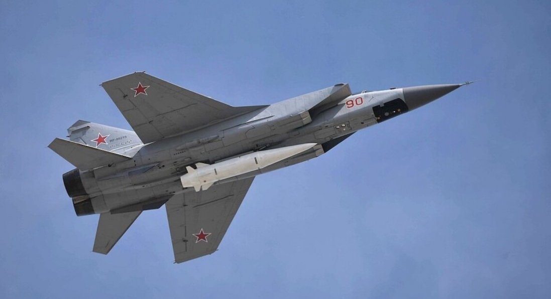 Ідентифікували пілотів рф, які обстрілюють Україну «Кинджалами»