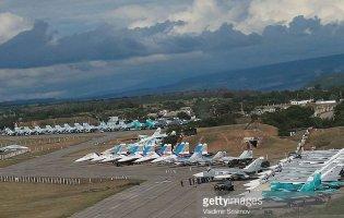 У Криму чули вибухи біля аеродрому «Бельбек»: заявляють про «масовану» атаку