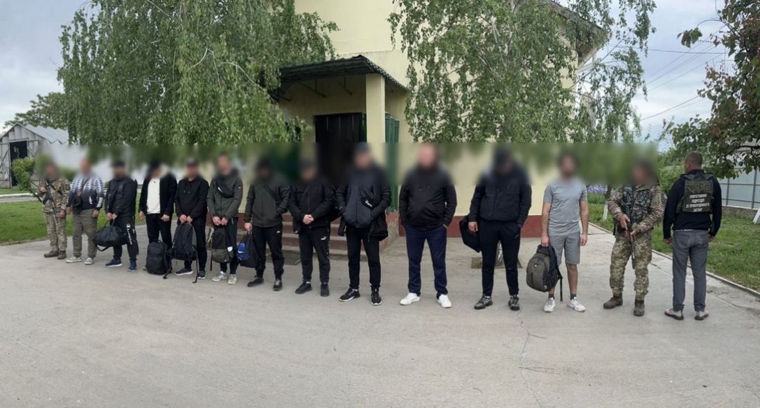 На Одещині 11 чоловіків намагалися незаконно перетнути кордон