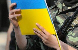 Жінки-медики мають стати на військовий облік, аби працювати далі