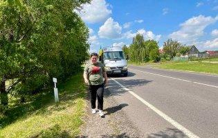 Волинська журналістка подолала 37 км, аби зібрати гроші на FPV-дрони для захисників