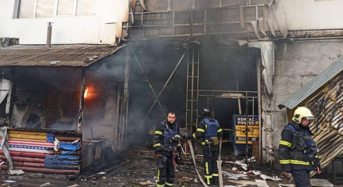 По Києву росіяни завдали ракетного удару