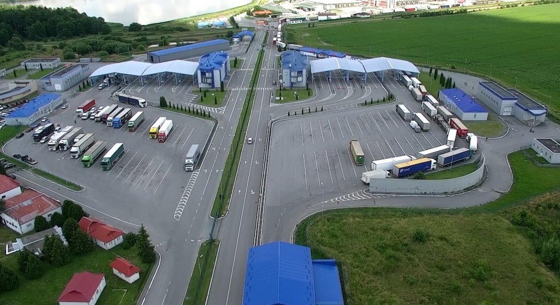 Польські фермери розблокували кордон на пункті пропуску «Рава-Руська — Гребенне»