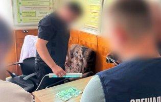 Хабар посадовиці із ТЦК на Волині: з'явилися деталі