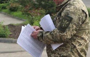 У Чернівецькій області чоловік хотів задушити військового з ТЦК