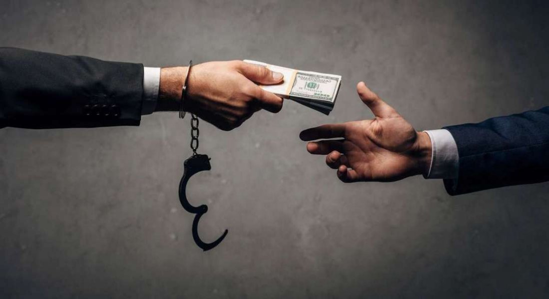 В Україні корупціонерам можуть дозволити «відкупитися» від покарання штрафом і компенсацією