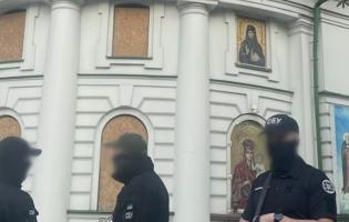 Архімандрит київського монастиря упц мп отримав підозру після обшуків СБУ