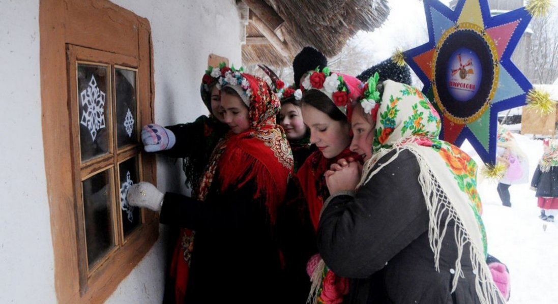 Коли за новим календарем потрібно щедрувати і посівати