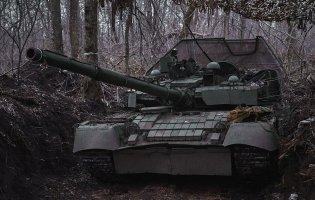 На Донеччині бійці волинської «сотки» використовують захоплений танк Т-80