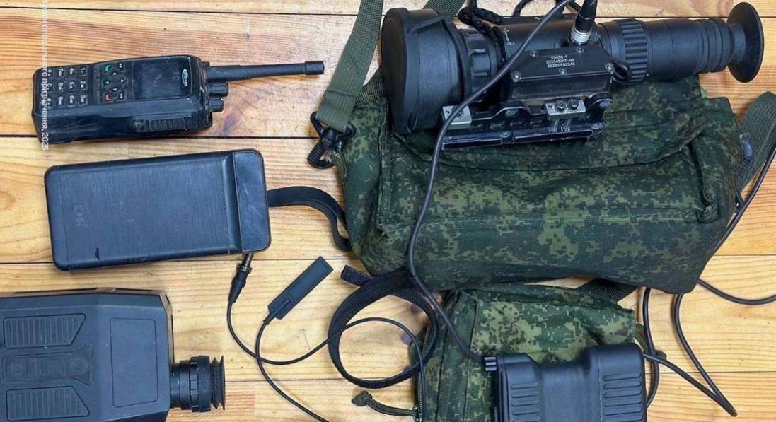 На Курщині захисники захопили трофеї у північнокорейських солдатів