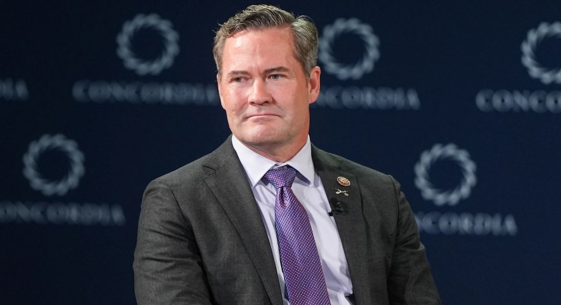 «Україні доведеться погодитися на територіальну поступку для майбутніх гарантій», - Майк Волц